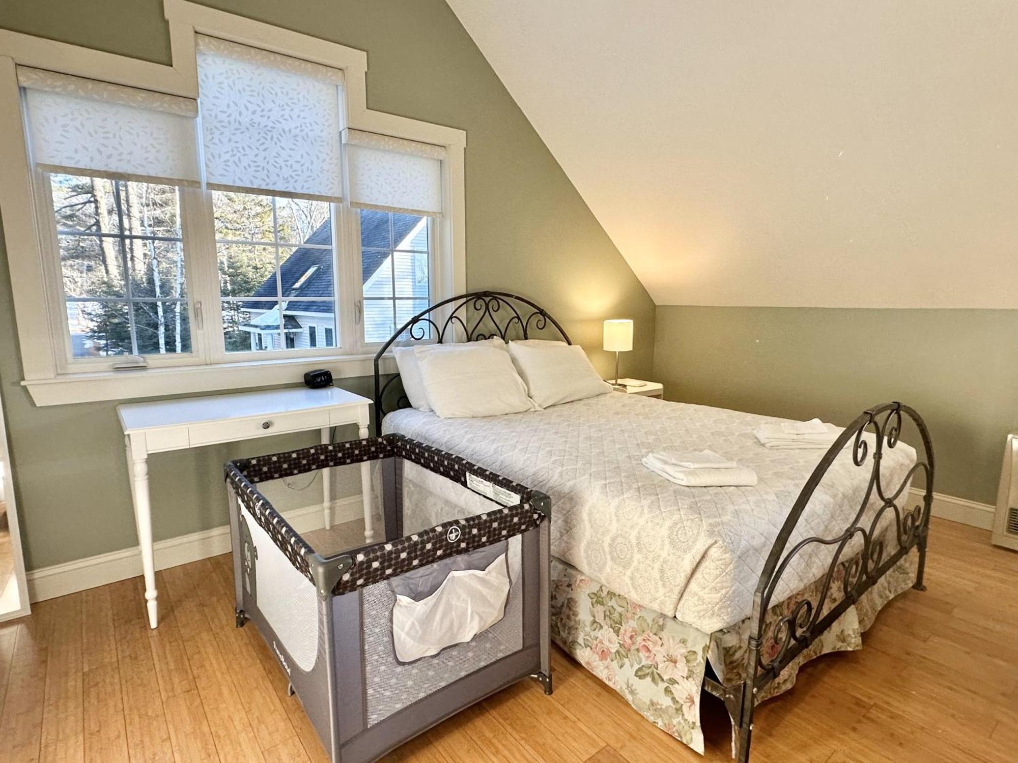 2 Bedroom In Town Hill 